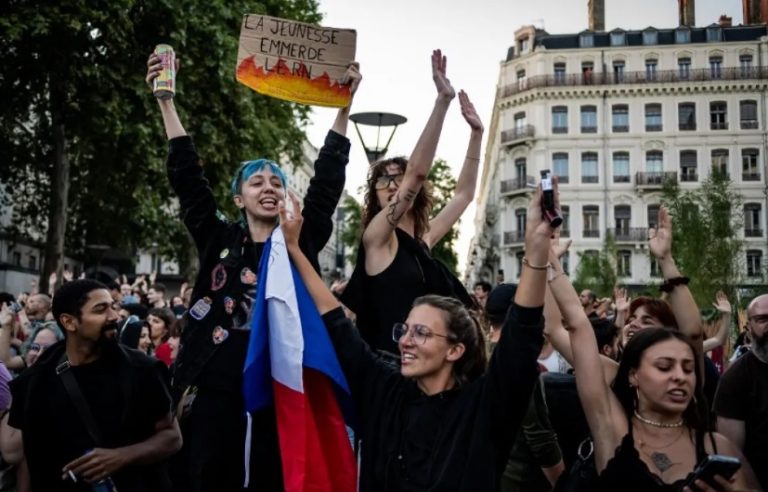 A lição dos franceses: só a militância ressuscita as esquerdas