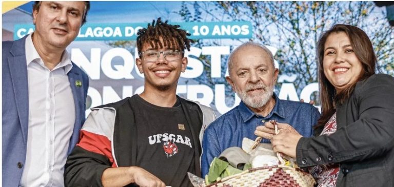 “Sou fanático pela educação”, diz Lula após anunciar R$ 79 milhões em investimentos na UFSCar
