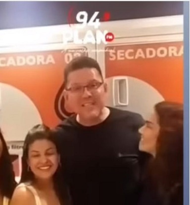 Enquanto a violência toma conta de Rondônia, o governador Marcos Rocha passa férias em Maceió