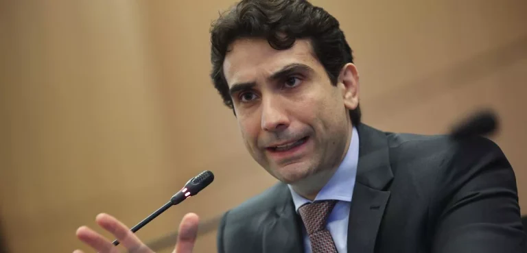 Copom decide nesta quarta se pausa ciclo de altas na Taxa Selic, 3ª no ranking de maiores juros reais do mundo
