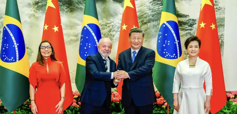 Trump acelera relação Brasil-China