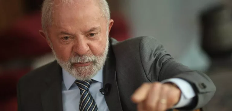 Lula sanciona com vetos projeto que flexibiliza licenciamento ambiental