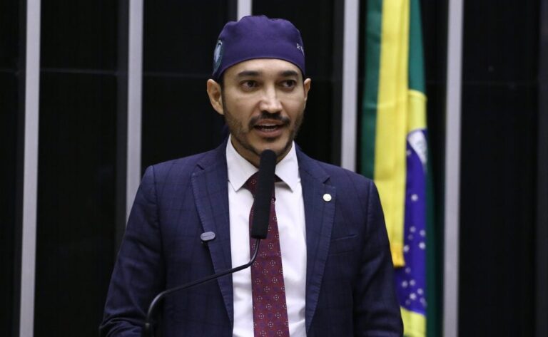 Boulos vai à PGR contra pré-candidato ao governo de Rondônia por conluio com big techs em projeto sobre crianças na internet