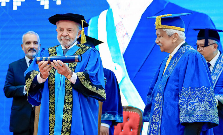Na Malásia, Lula recebe título de Doutor Honoris Causa: ‘Reconhecimento ao povo brasileiro’