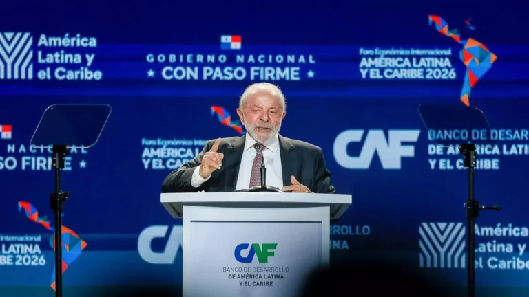 Lula faz discurso repleto de recados a Trump, cita Roosevelt e diz que só a paz interessa à América Latina