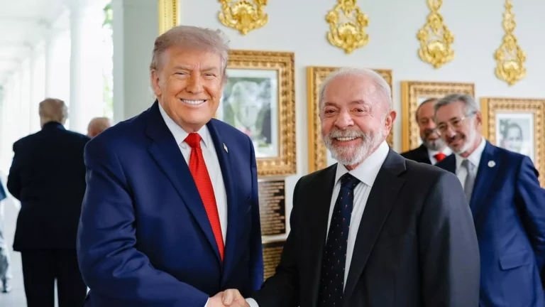 Trump classifica reunião com Lula como “muito boa”